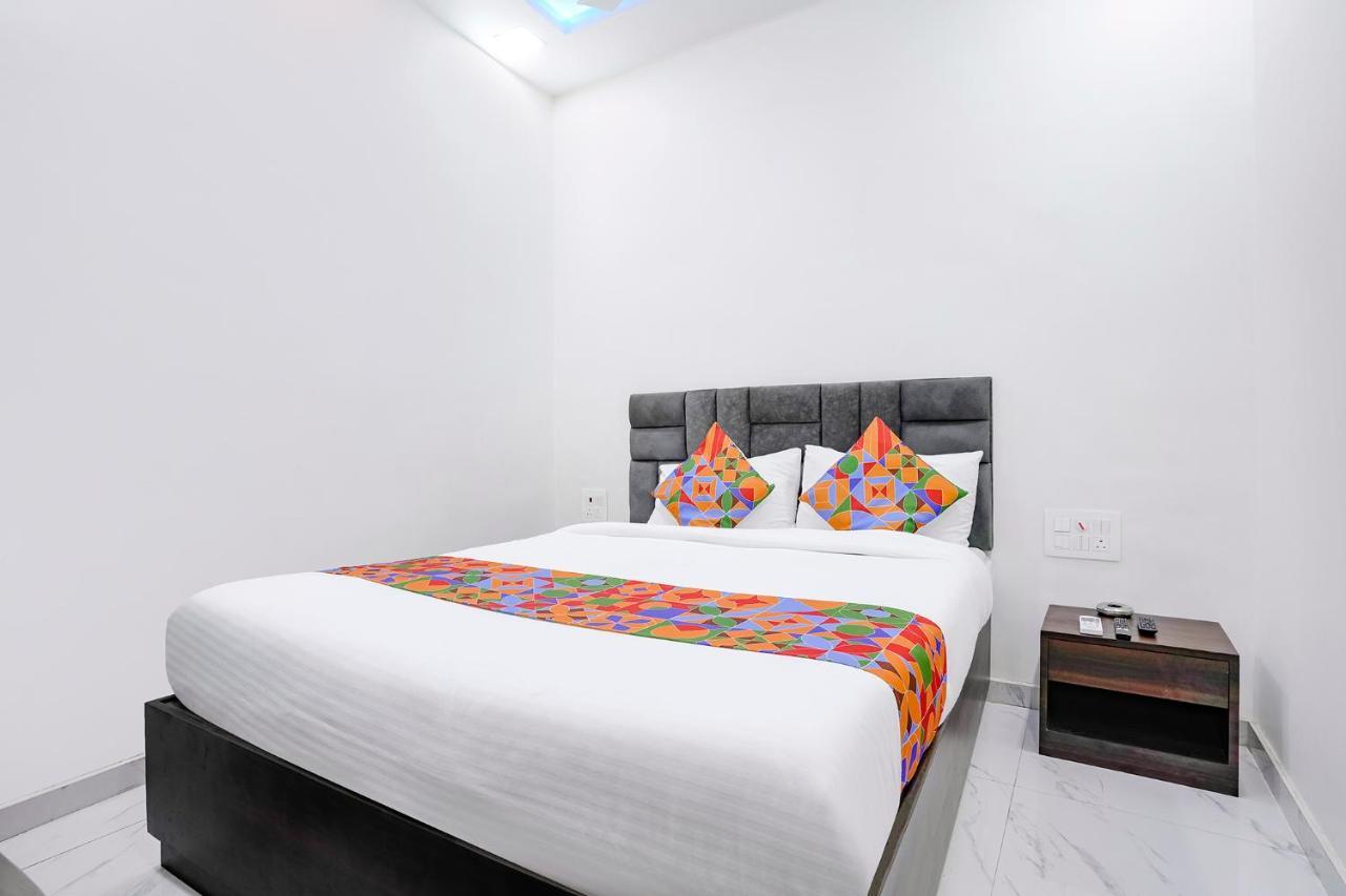 ホテル Fabexpress Bhau Residency - Nr Mumbai International Airport エクステリア 写真